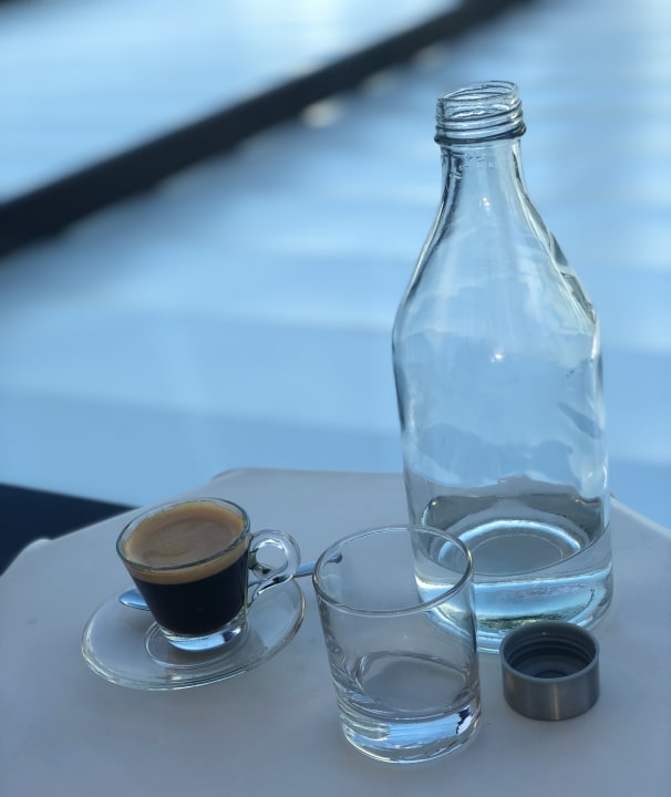 Gastro The Blue Ivy Hotel & Suites