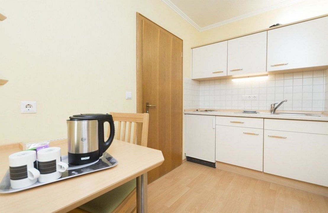 Zimmer 8 Küche Hotel Gasthaus Glaser