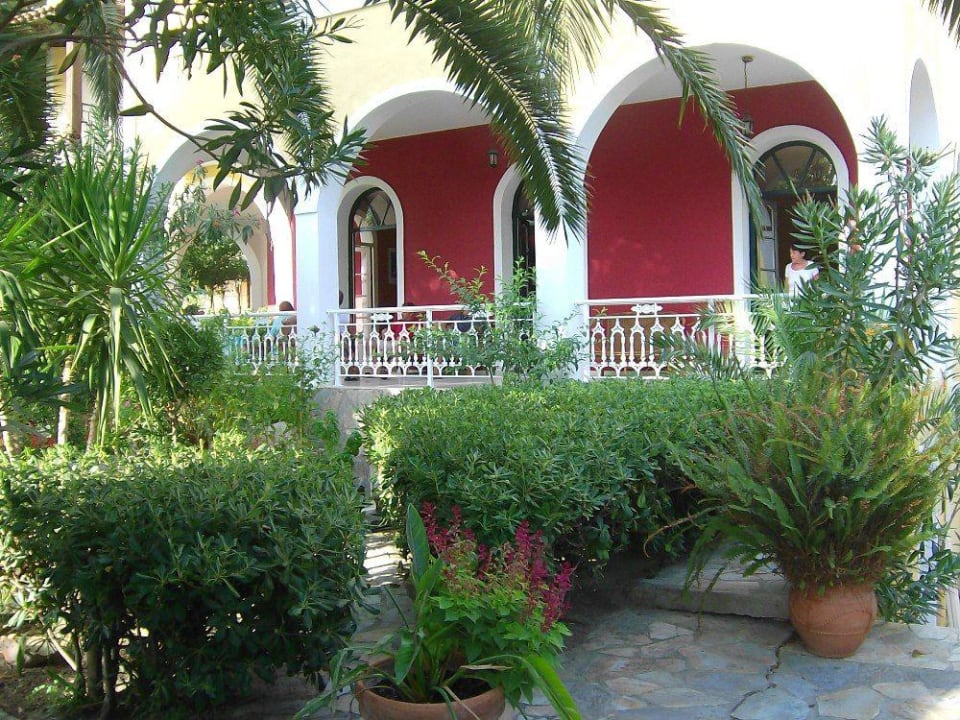 Blick aufs Haus Porto Koukla Beach