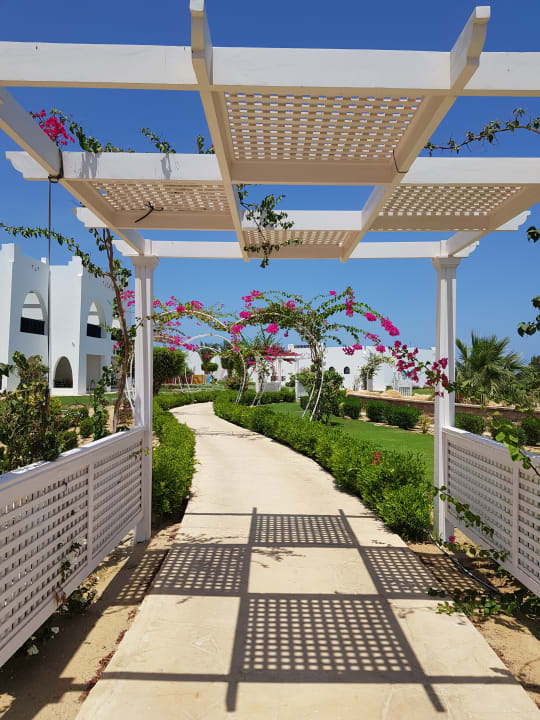 Außenansicht Hilton Marsa Alam Nubian Resort