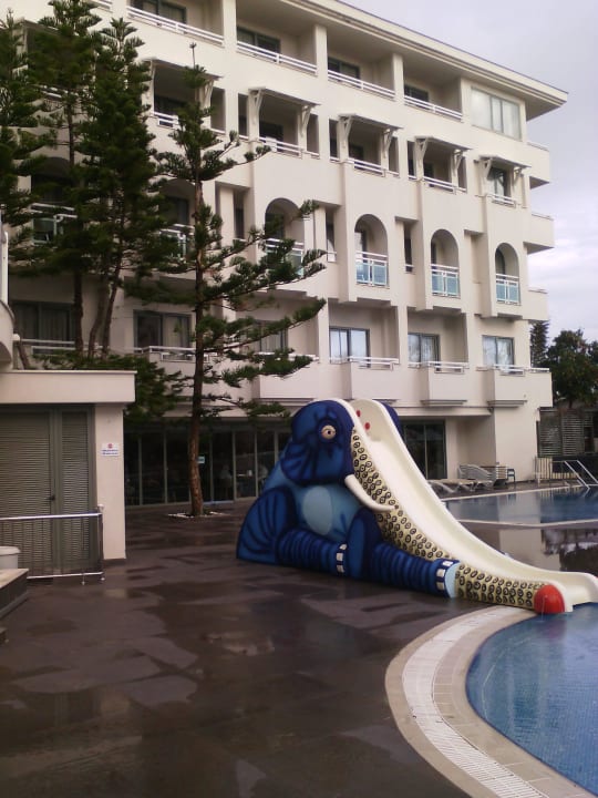 Kinderpool Side Star Beach