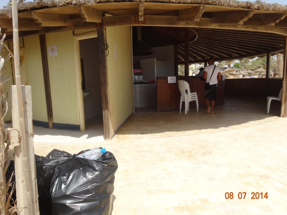 Strandbar - nur Limo & Wasser Lella Meriam Hotel & Club