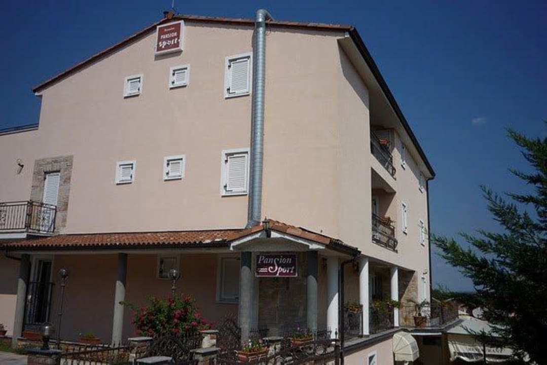 Pension Gebäude Pension Sport