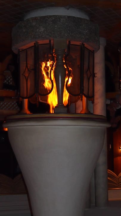 Sala del Caminetto Hotel Monika – great place to be