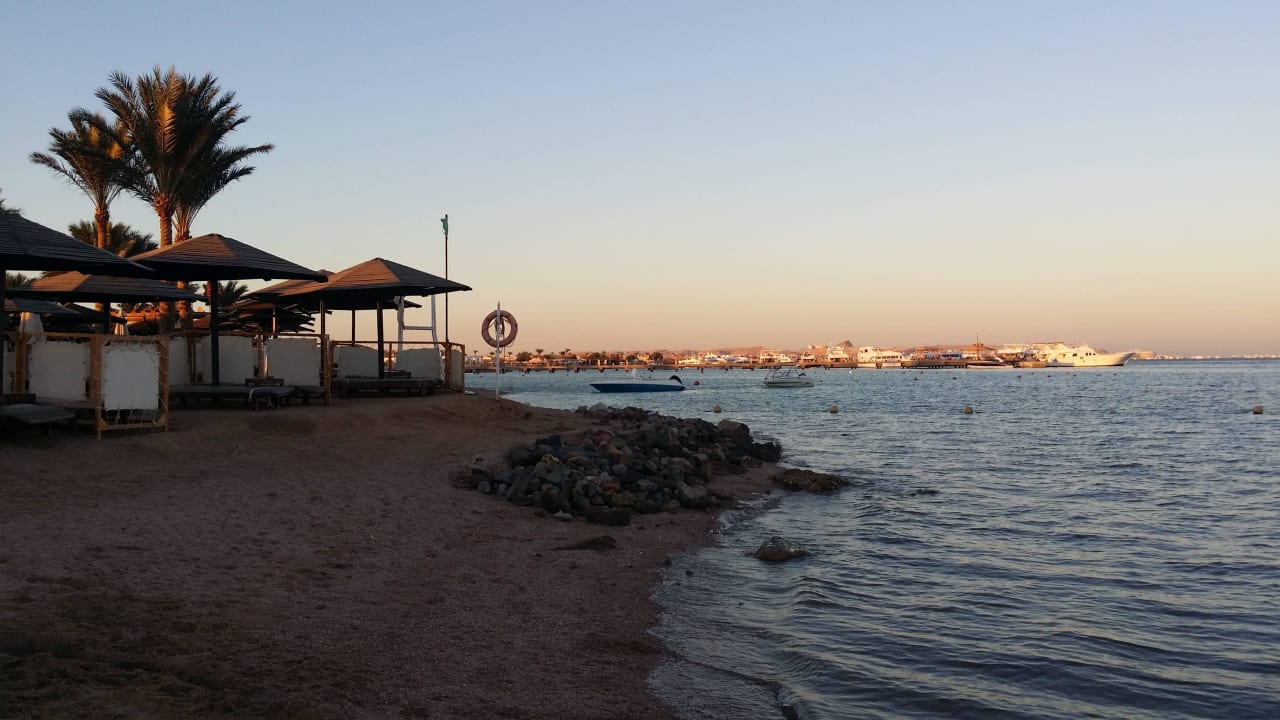Am Strand  Steigenberger Aqua Magic