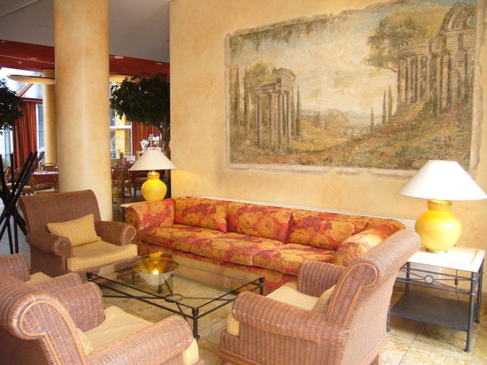 Gemütliche Sitzecke Hotel Elbflorenz Dresden