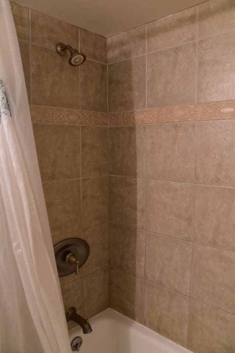 Zimmer Maui Vista by Maui Condo & Home