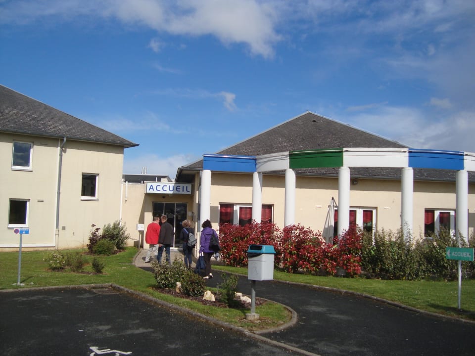 Eingangsbereich Brit Hotel Le Prema Blois