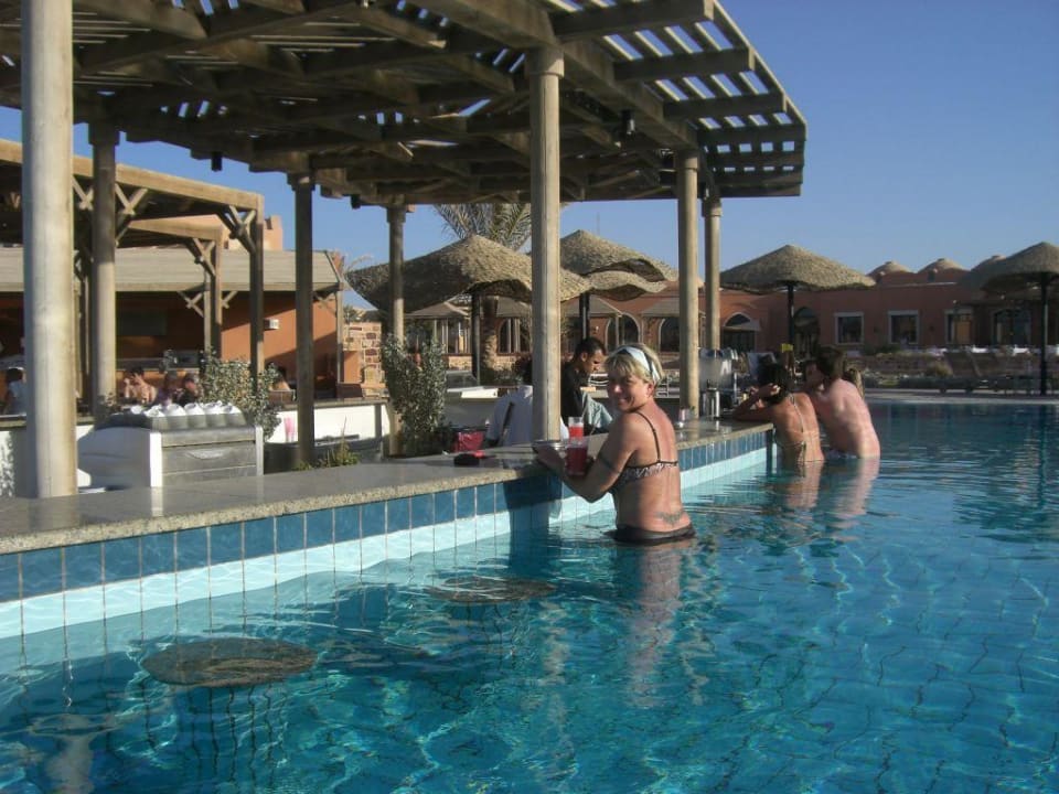 An der Poolbar Radisson Blu Resort, El Quseir