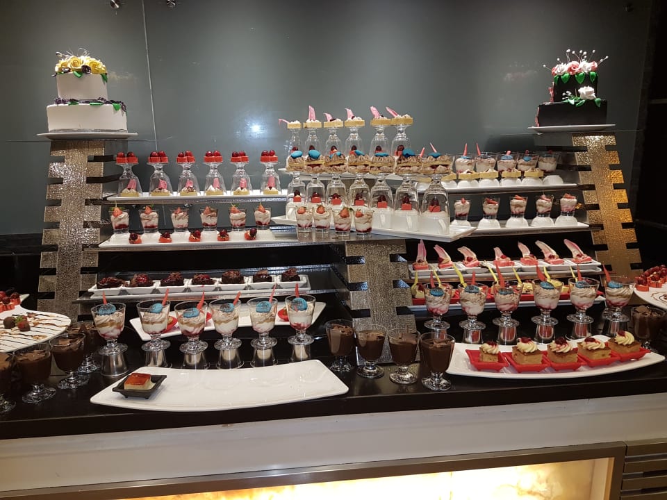 Gastro Limak Lara Deluxe Hotel & Resort