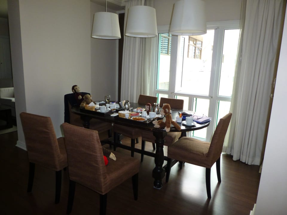 Essbereich mit Ausblick Hotel Saladaeng Colonnade