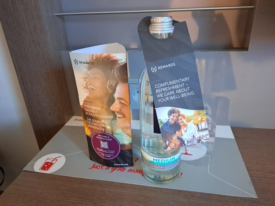 Zimmer IntercityHotel Berlin Hauptbahnhof