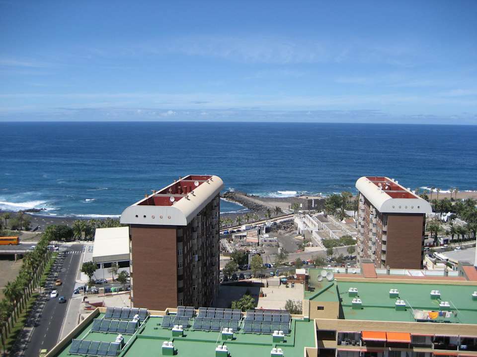 Blick aus dem 12 Stock Be Live Tenerife - Adults only