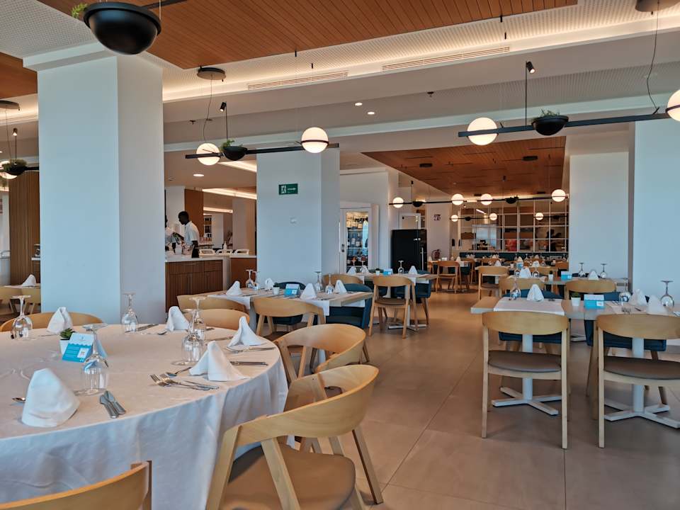 Gastro Playa Esperanza Resort