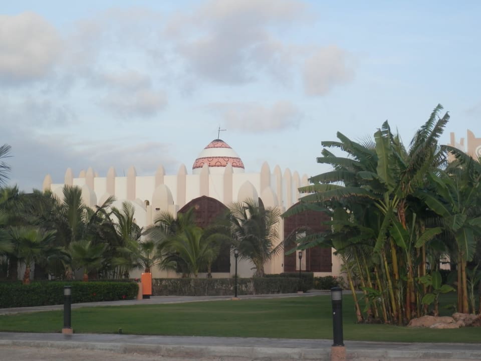 Theater Hotel Riu Funana