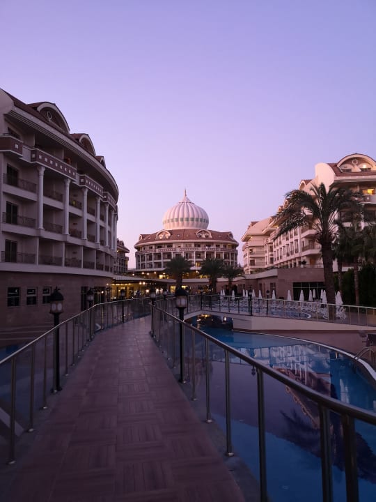 Außenansicht Kirman Belazur Resort & Spa