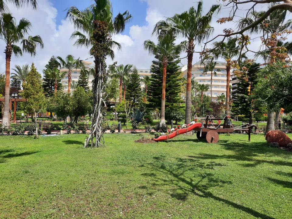 Gartenanlage Saphir Resort & Spa