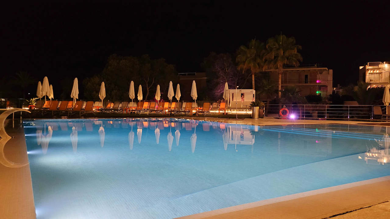 Pool Hotel Abrat