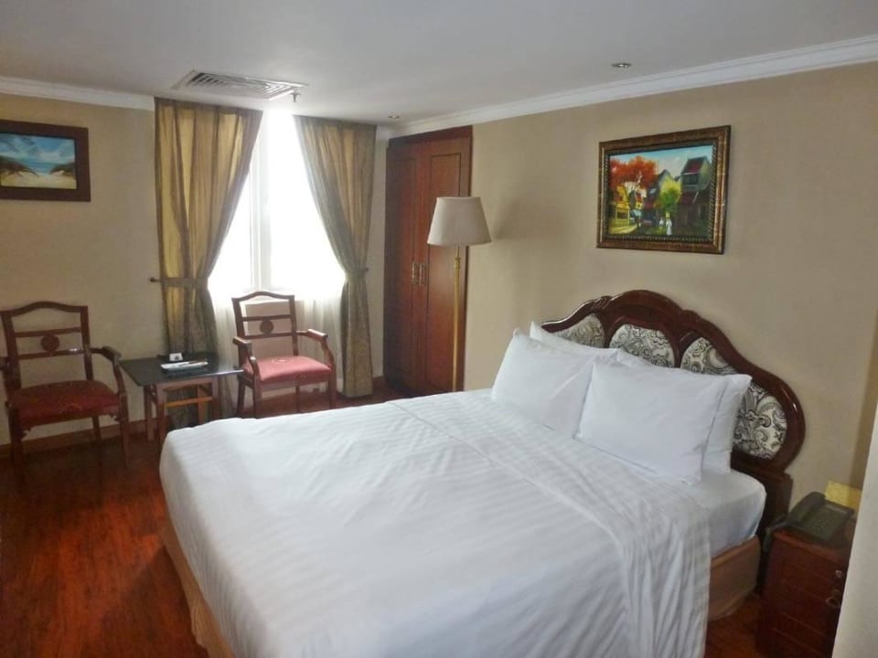 Deluxe-Zimmer im Grand Hotel Grand Saigon
