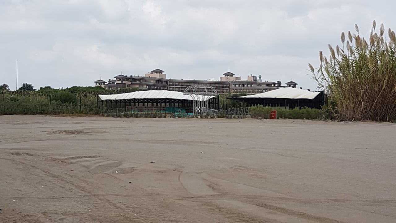 Strand Xanadu Resort Hotel