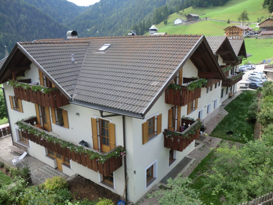 Hotel von der Strasse aus Mea Via - the slow farm hotel