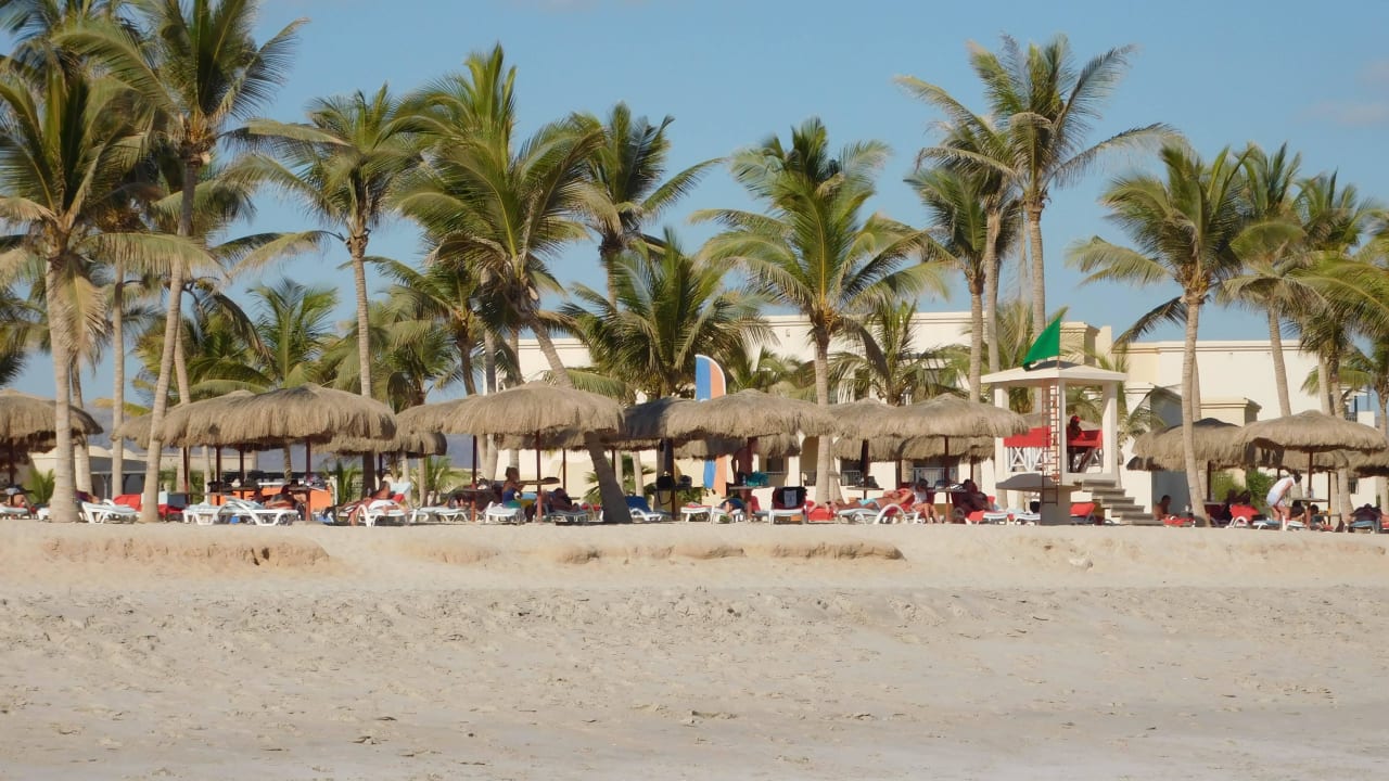 Strandleben Salalah Rotana Resort