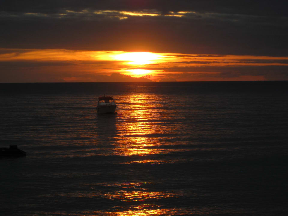 Sonnenuntergang La Flora Khao Lak