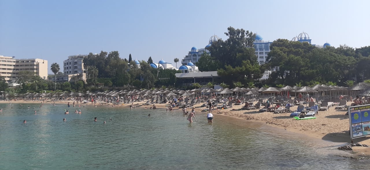 Strand Rubi Platinum Spa Resort & Suites