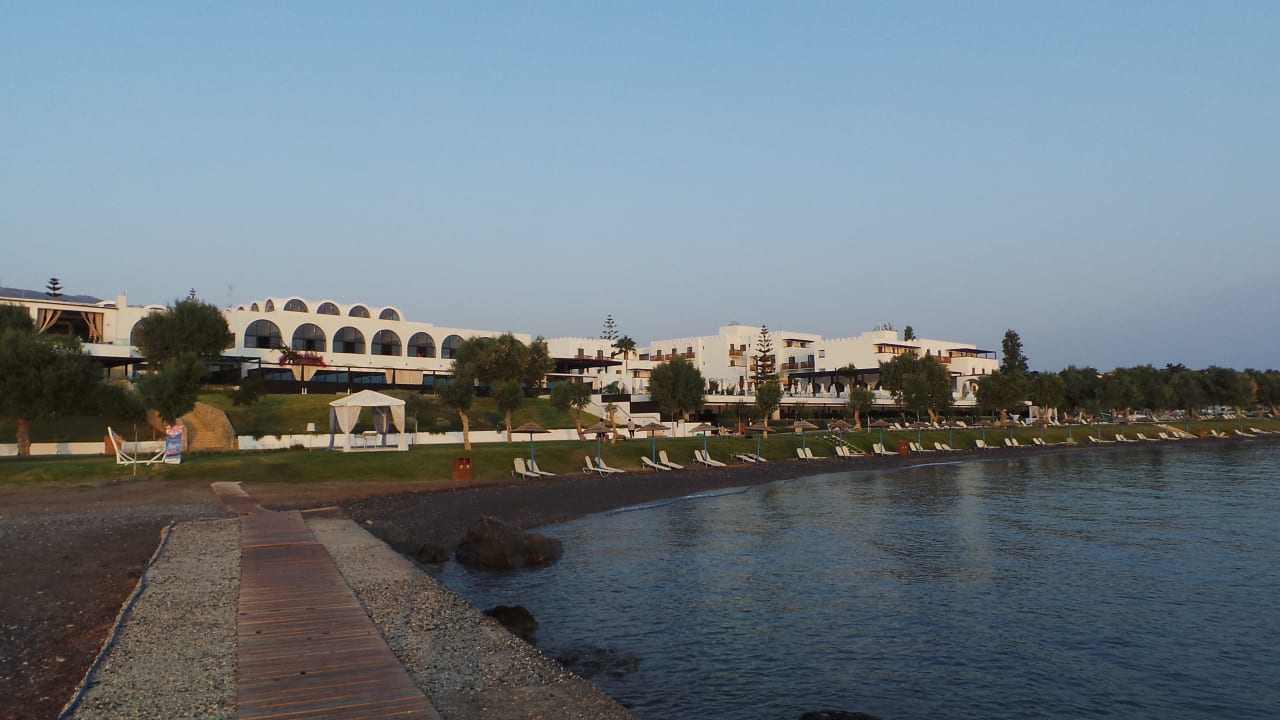 Widok z molo hotelowego  TUI BLUE Oceanis Beach and Spa Resort