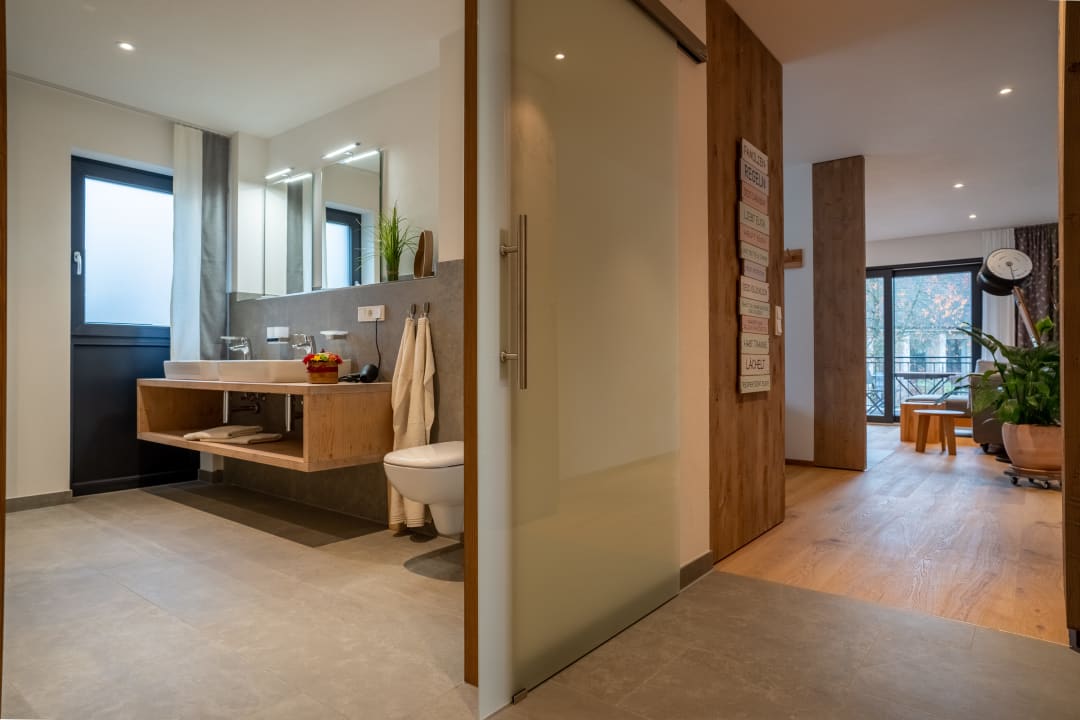 Zimmer INVITA® Natur-Chalets