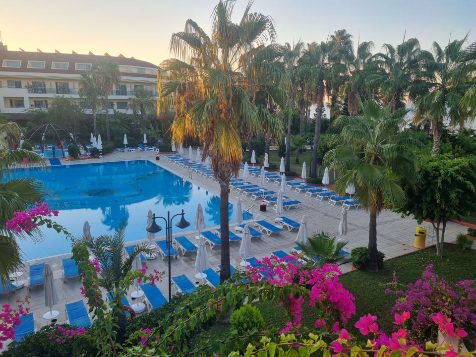 Ausblick Saphir Hotel & Villas