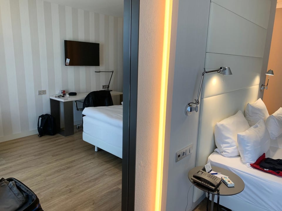 Zimmer NH Berlin Alexanderplatz