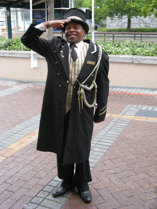 ... der Hotelbutler erwartet Sie bereits! Hotel The Portswood