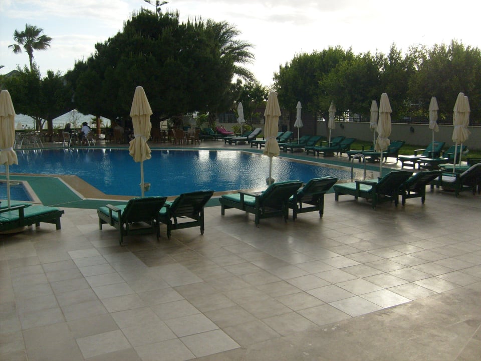 Pool vom Hotel Nerton Beach Nerton Hotel - Erwachsenenhotel ab 16 Jahren