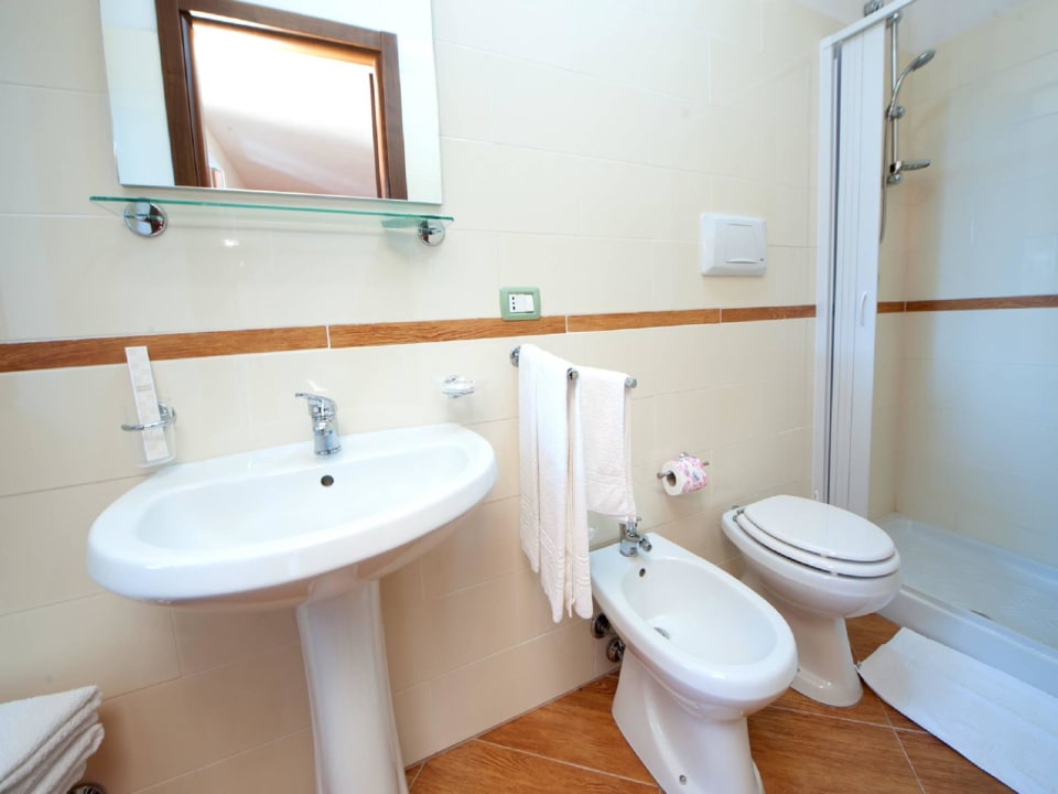 Bagno con doccia B&B  La Formichina