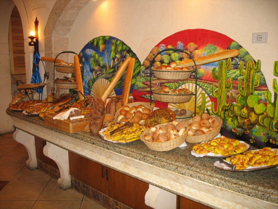 Brotbuffet - Abends Pickalbatros Dana Beach Resort - Hurghada