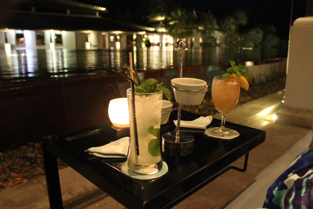 In der tollen Bar  JW Marriott Phuket Resort & Spa