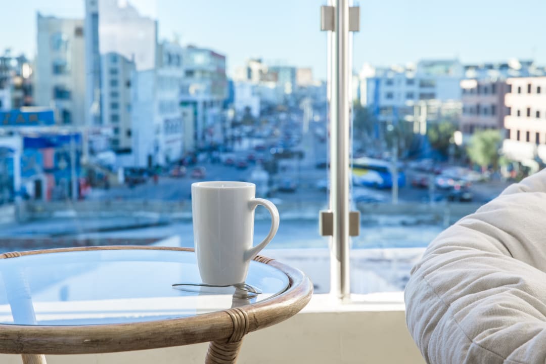 Zimmer Redcon Suites