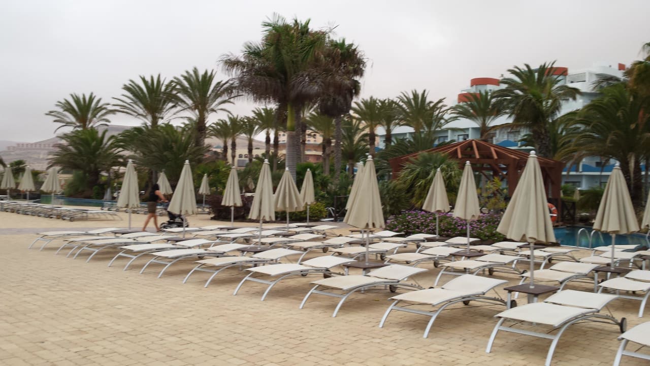 Basen R2 Pajara Beach