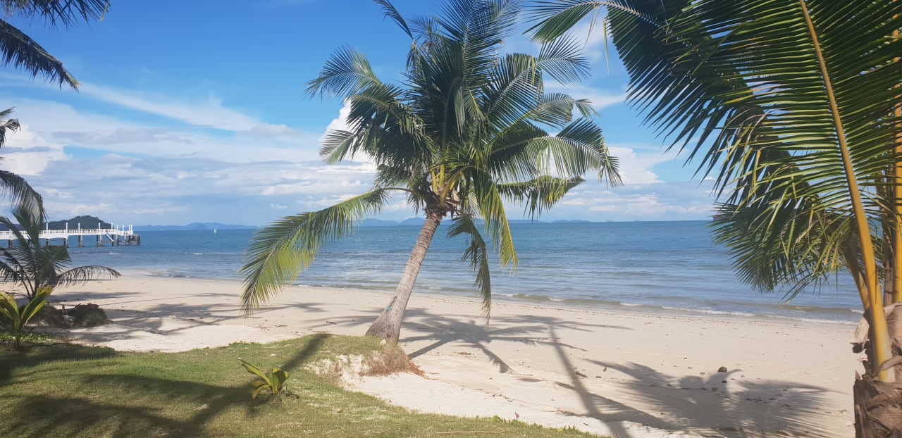 Strand Cape Panwa Hotel