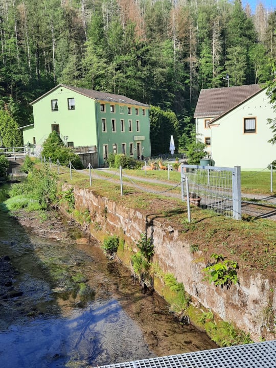 Außenansicht Pension Mittelndorfer Mühle