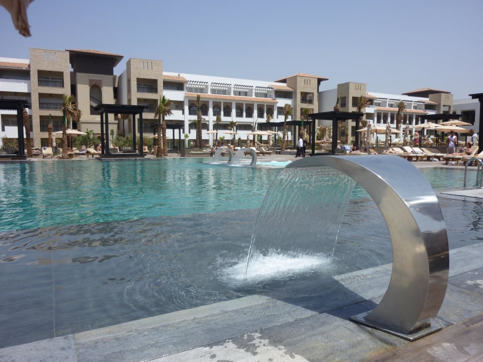 Teil der großen sehr gepflegte Poolanlage Hotel Riu Palace Tikida Agadir