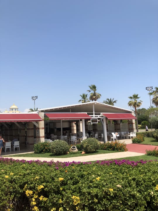 Gastro Hotel Miracle Resort