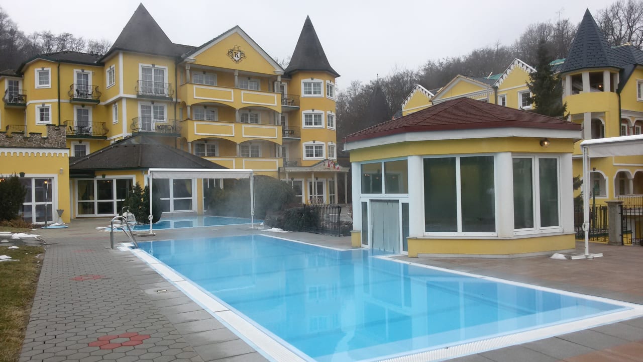 Pool Schlössl Hotel Kindl