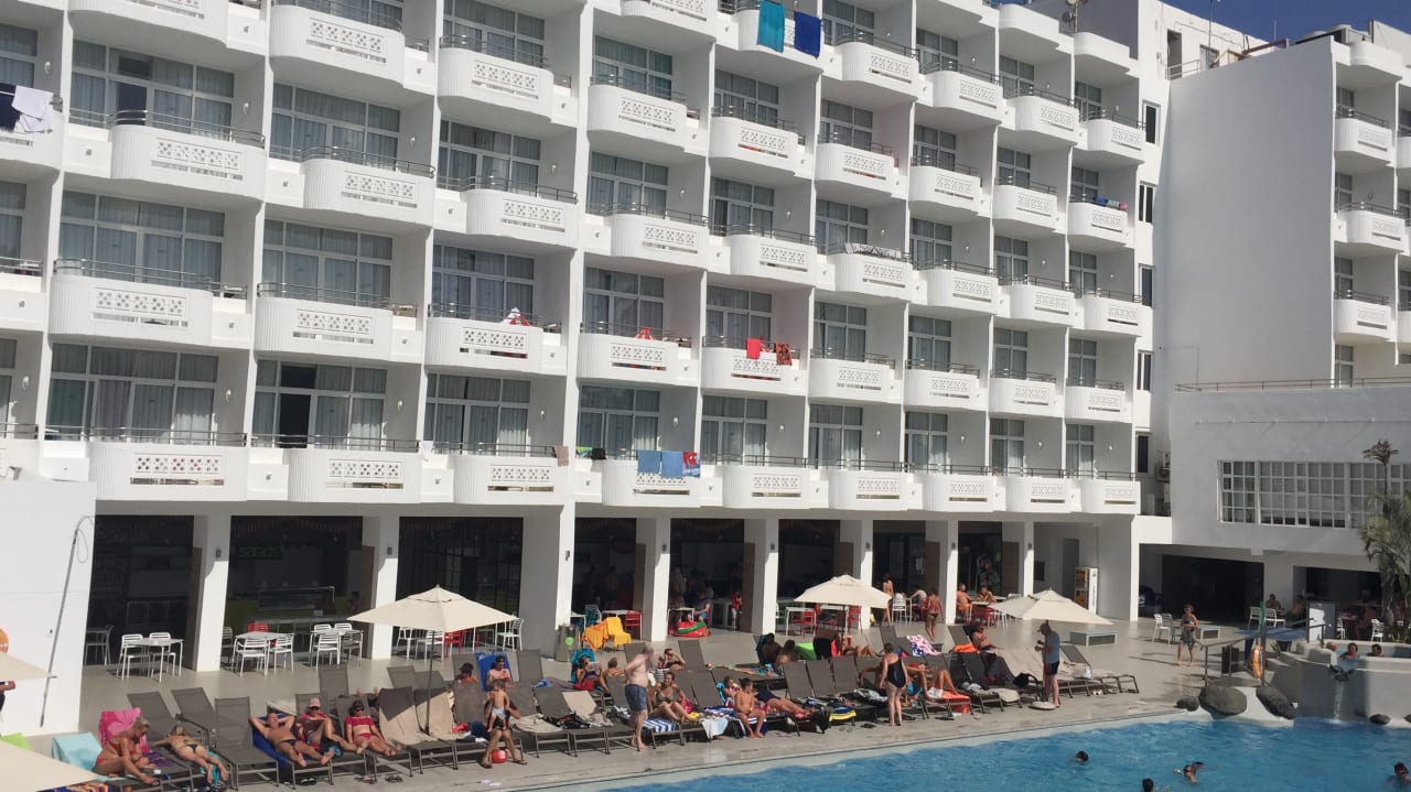 Pool Abora Catarina by Lopesan Hotels