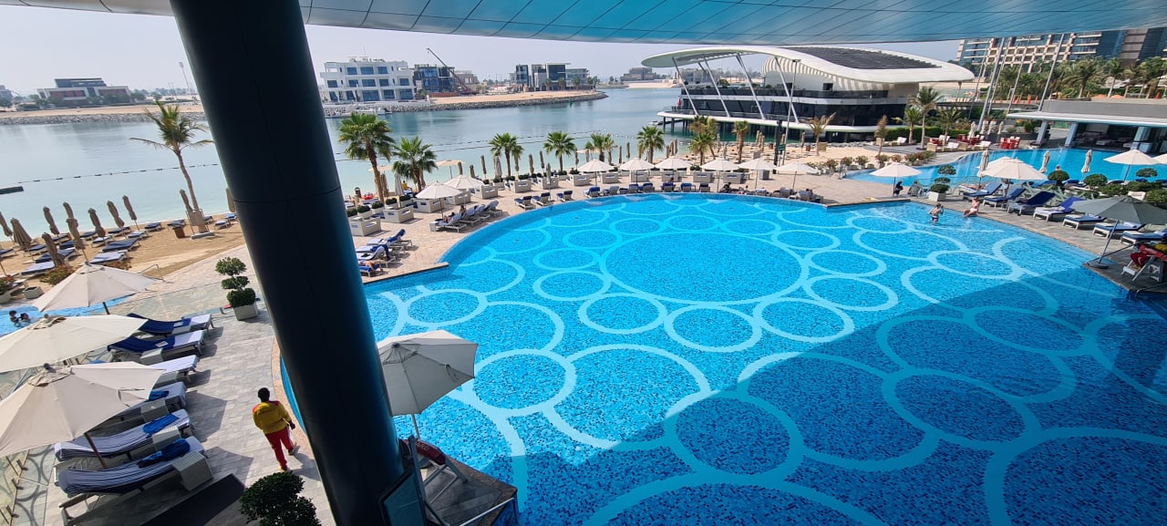 Pool Conrad Abu Dhabi Etihad Towers