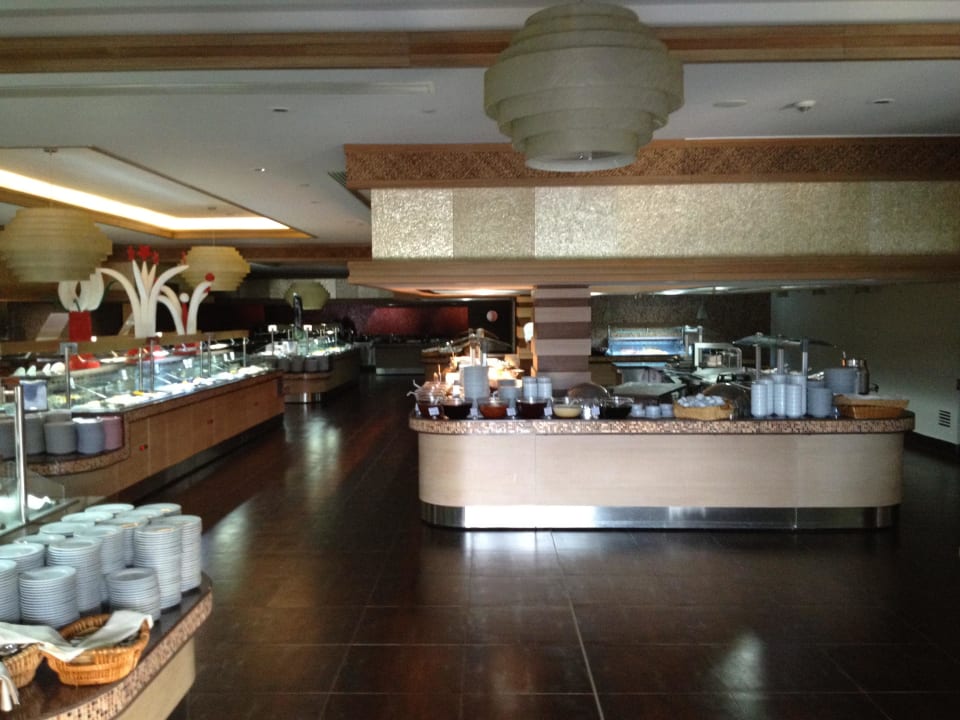 Hauptrestaurant Club Grand Side