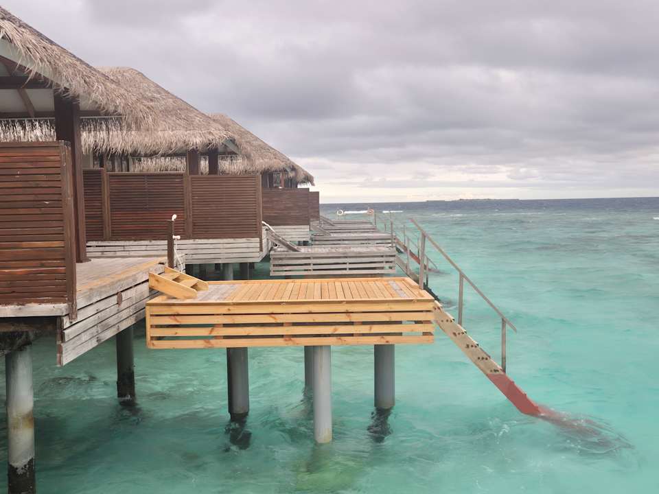 Außenansicht Kudafushi Resort & Spa
