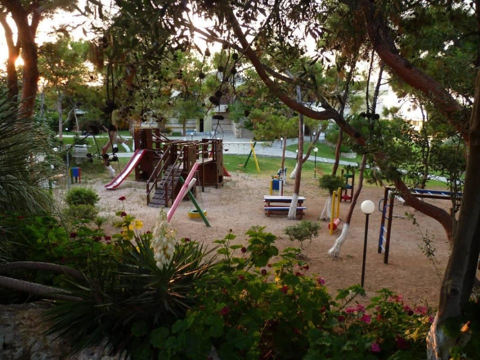 Kinderspielplatz Hotel Kalithea Horizon Royal