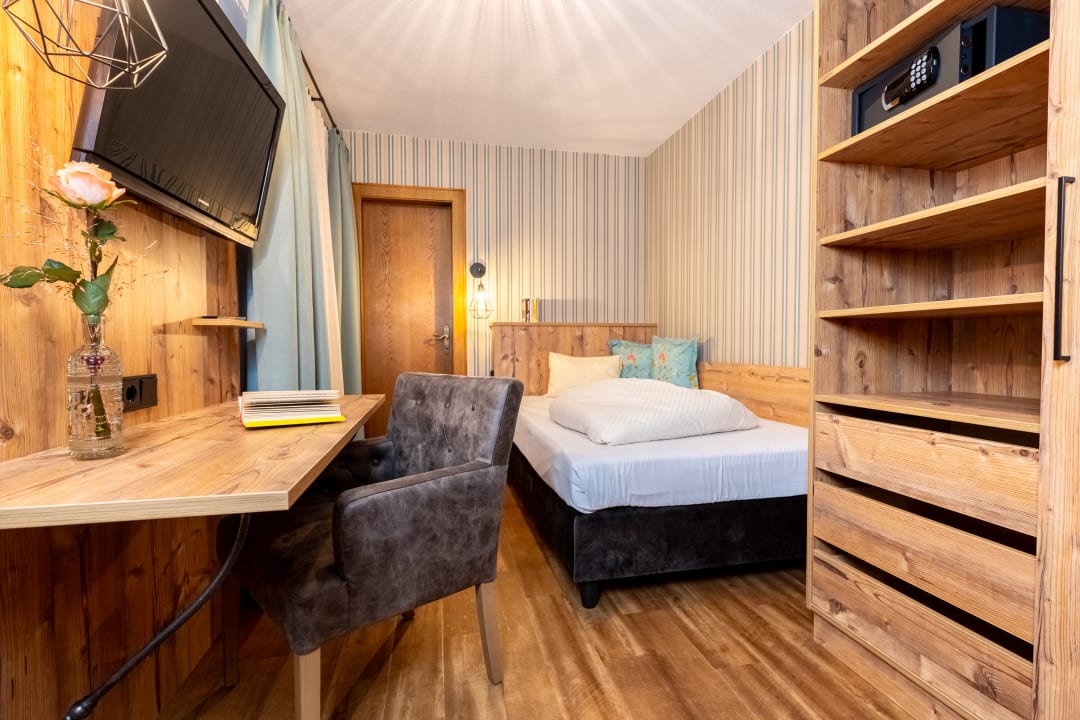 Zimmer Hotel Krone Tirol